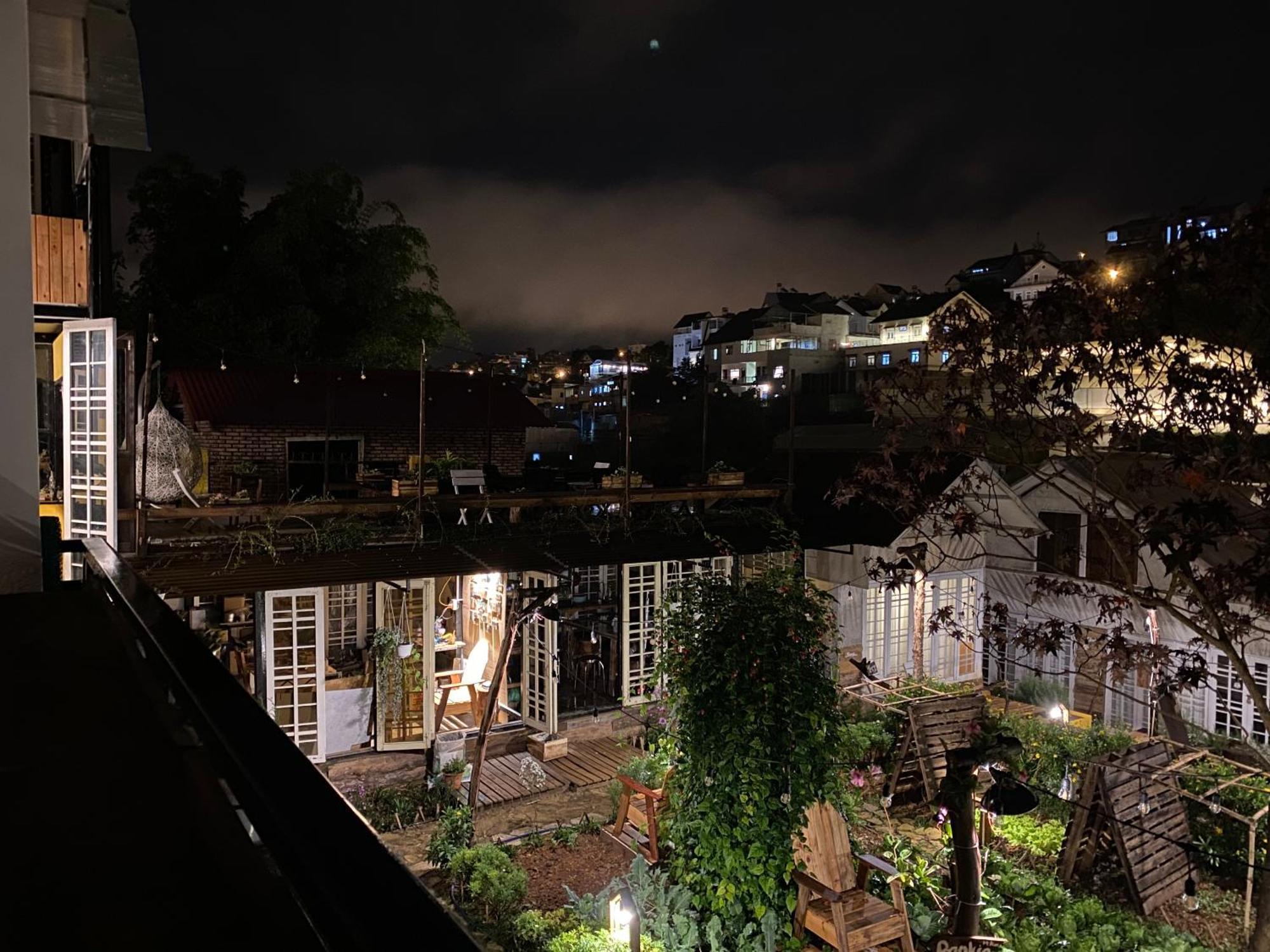 Appartamento The Burrow Dalat Esterno foto